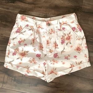 😍American Eagle High Waist Floral Print Denim Shorts😍
